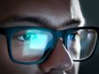 
Fatigue oculaire : les lunettes anti-lumière bleue ne seraient pas efficaces, selon une vaste étude 