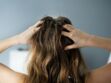 Cheveux gras : cette erreur à ne plus faire avec votre shampoing sec, selon un coiffeur