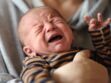 Convulsions du bébé : comment les reconnaître et que faire ?