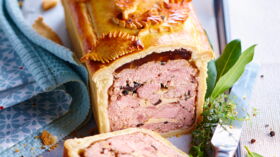 Pâté en croûte au foie gras découvrez les recettes de cuisine de