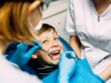 À quel âge emmener un enfant chez le dentiste la première fois ?