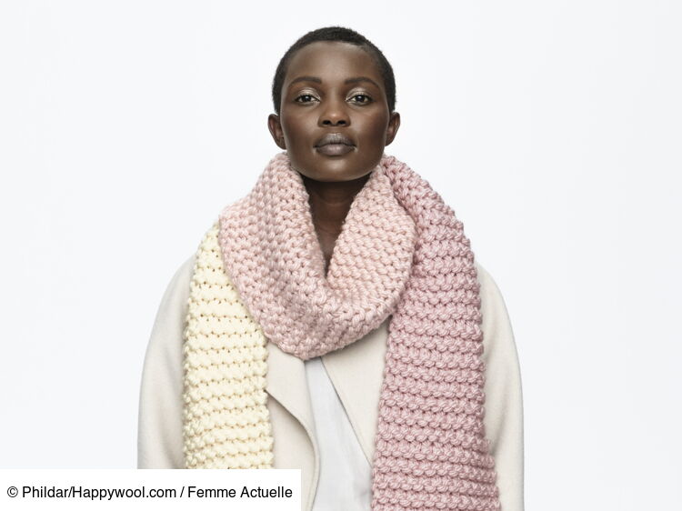 Écharpe Tricot HD Football National – Euroscarves, Couleurs Vives Haute Définition, Ultra Douce, Double Face Sans Couture