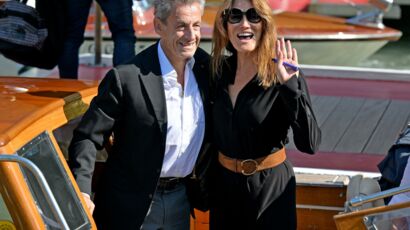 Nicolas Sarkozy, lunettes de soleil, montre ses muscles : Carla Bruni sous le charme de son mari