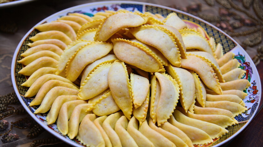 Cornes de gazelle : la recette traditionnelle facile et rapide ...