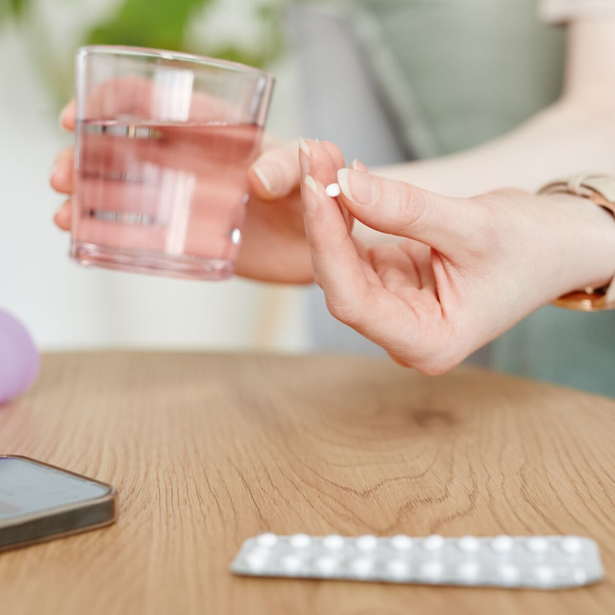 Optilova : cette pilule contraceptive est-elle efficace et sans ...
