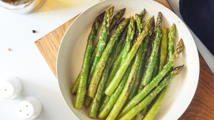 Asperges rôties au Air Fryer facile et rapide : découvrez les recettes