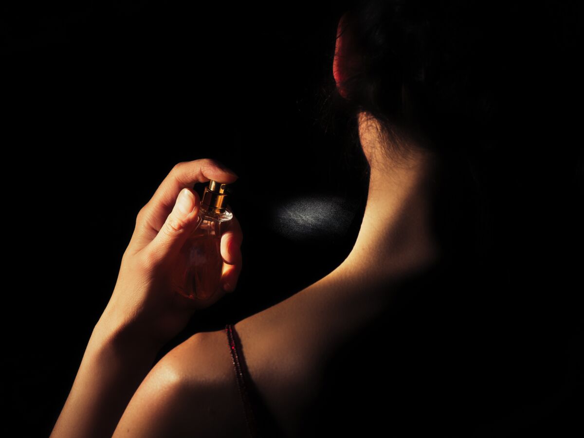 Est-ce que les parfums aux phéromones marchent vraiment ?