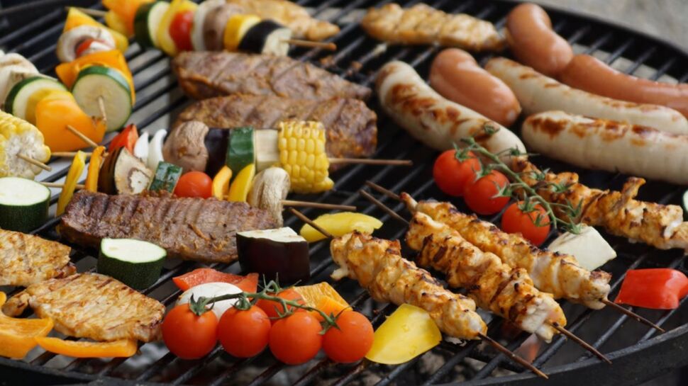 Pour ce printemps et cet été, ce barbecue Weber à -45% chez Amazon vous sera très utile si vous aimez les grillades