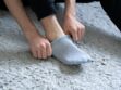 Comment faire des socquettes invisibles avec des chaussettes ? Voici l'astuce toute simple et rapide 