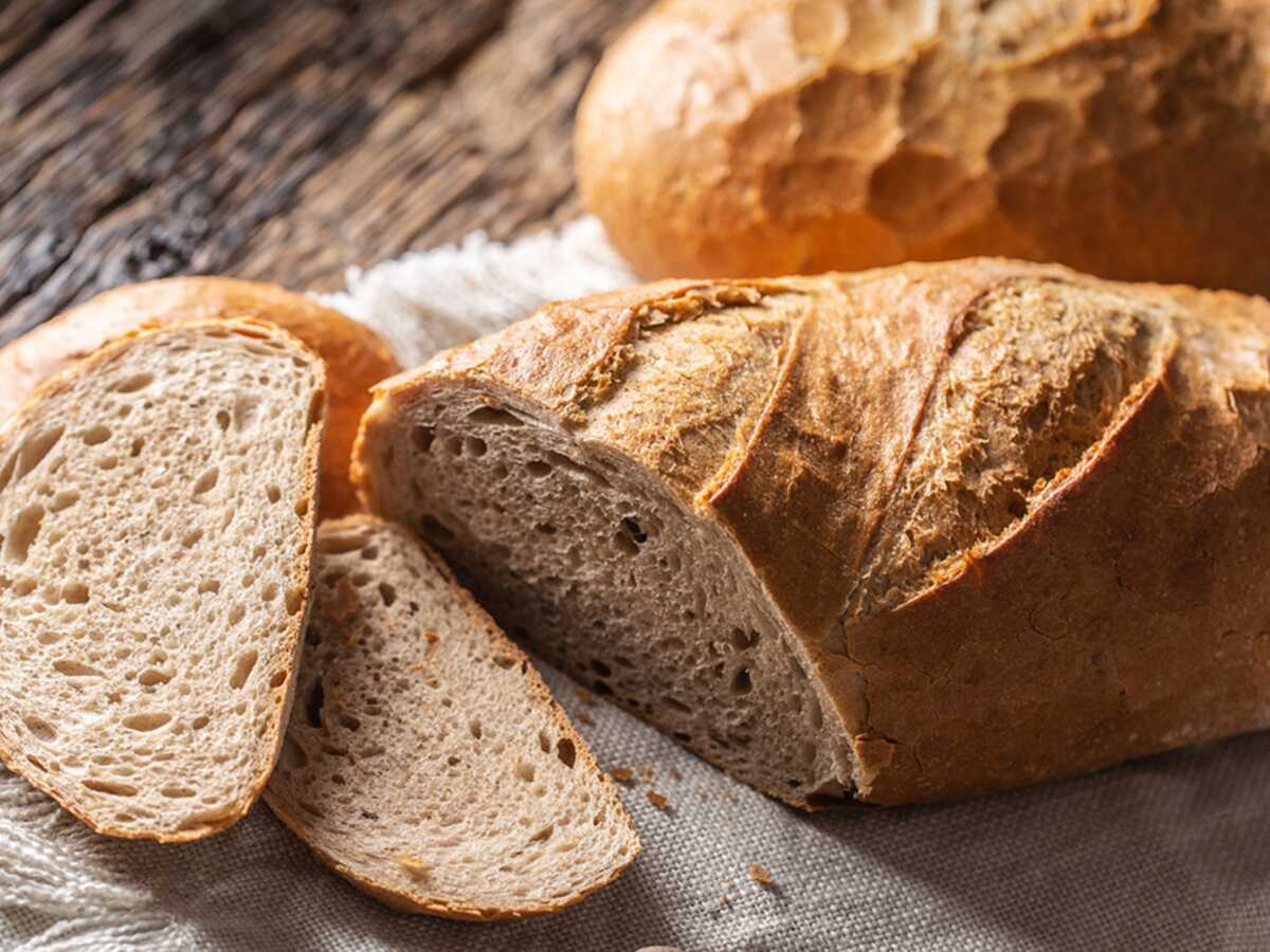 Comment faire du pain au four ? La recette super facile pour le réaliser à la maison