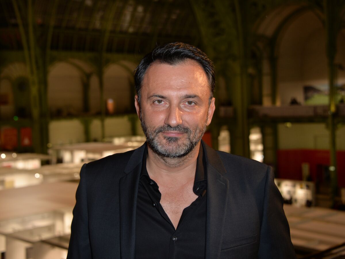 Frédéric Lopez va-t-il devenir sourd ? Les confidences de l'animateur sur  sa maladie du tissu osseux de l'oreille interne - Femmeactuelle.fr
