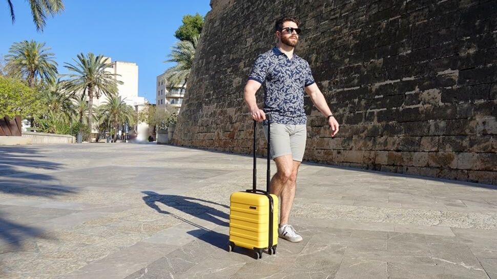 Transavia, EasyJet, Ryanair : n'oubliez pas de vous procurer cette valise cabine à moins de 55 euros avant de partir en vacances