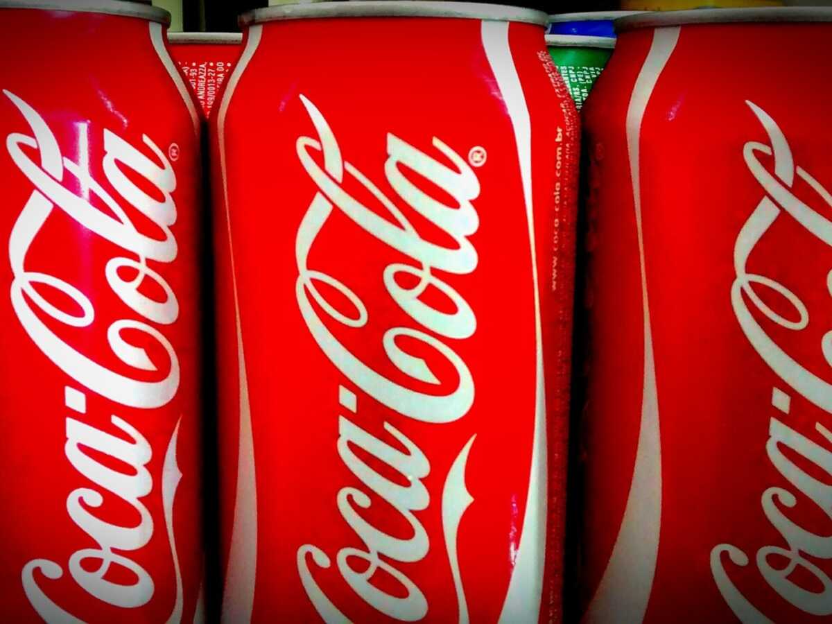 Attention, ne consommez surtout pas ces canettes de Coca-Cola à cause d'un risque important pour la santé