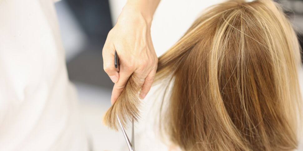 Quelle coupe de cheveux choisir pour donner du volume aux cheveux fins