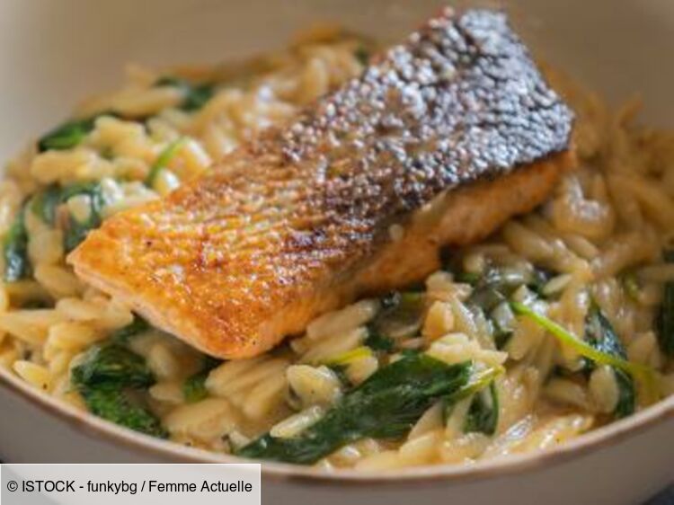 Orzo crémeux de saumon à la toscane : la recette qui se prépare avec une seule poêle