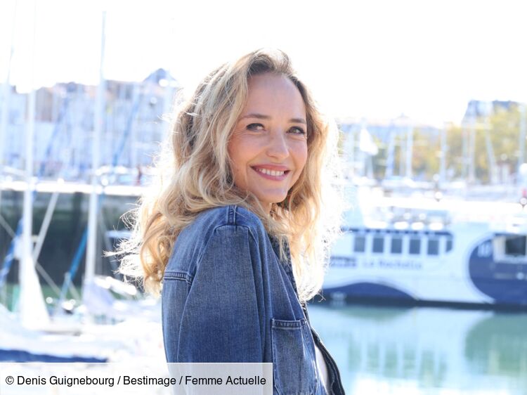 "J’ai testé le polyamour" : les confidences sans tabou d’Hélène de Fougerolles sur sa vie amoureuse