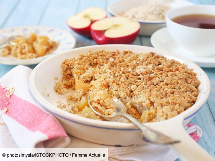 Crumble trop trop bon, sans sucre, sans beurre et sans farine : la recette bluffante