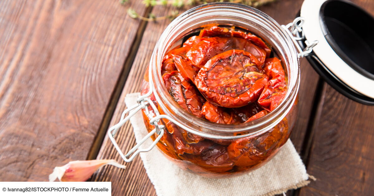 Voici comment faire simplement des tomates séchées à la maison : Femme