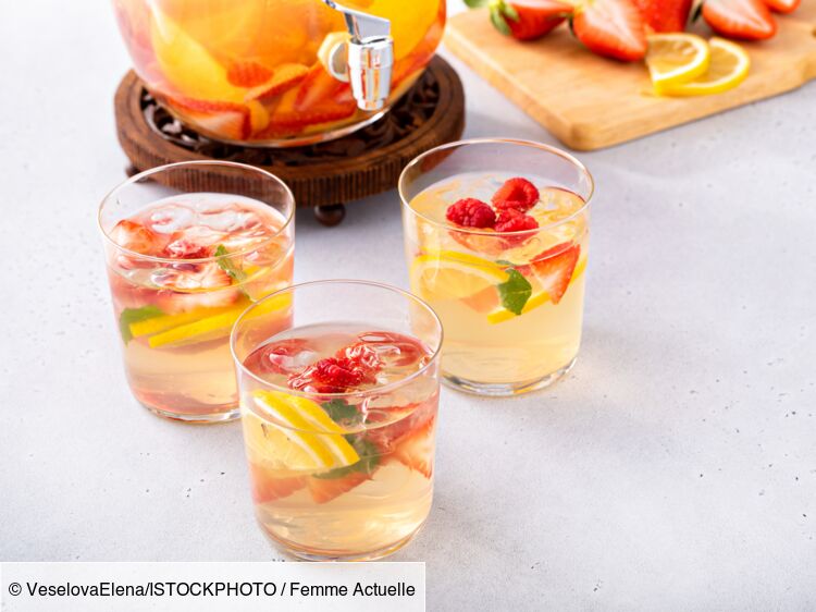 Il ne manque plus que les tapas ! La recette de la sangria blanche, parfait quand on reçoit