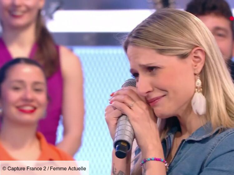 "Je suis désolé" : cueillie par une incroyable surprise de Nagui, Cindy fond en larmes dans N'oubliez pas les paroles
