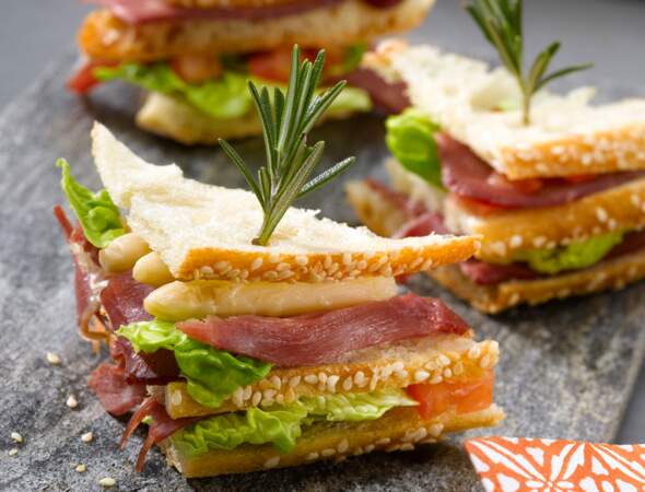 Mini-club sandwich aux asperges