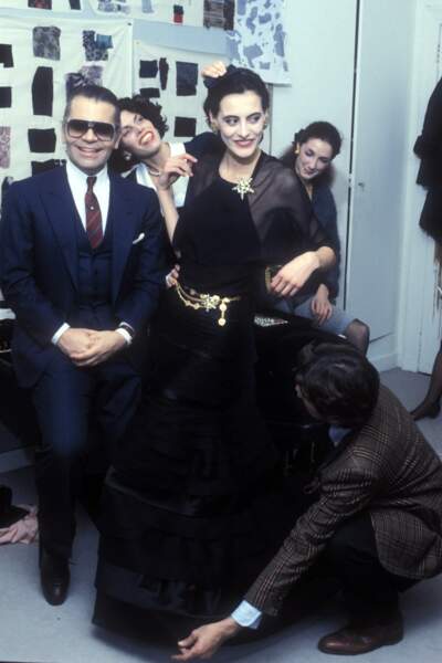  Karl Lagerfeld avec Inès de la Fressange en 1984.