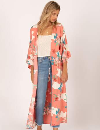 Imprimé tendance printemps-été 2019 : kimono à fleurs