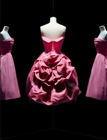 Expo Dior : La robe bouffante signée Christian Dior (1956)