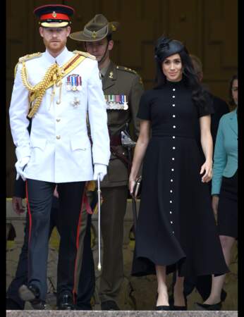 Look grossesse Meghan Markle : protocolaire