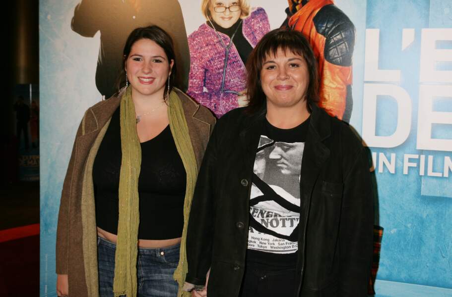 Michèle Bernier et sa fille Charlotte Gaccio à la première du film "L'ex-femme de ma vie" en 2005.
