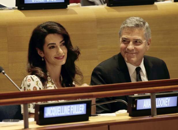 ...cause commune avec George Clooney, ici avec sa femme Amal aux Nations-Unis lors d'un sommet pour les réfugiés.