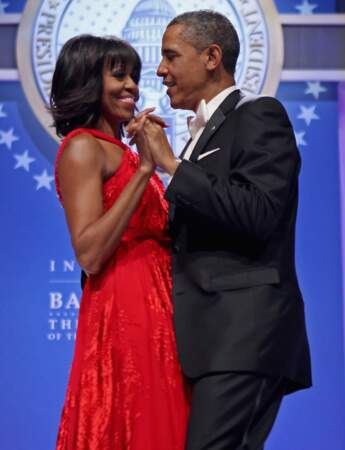 Toujours aussi amoureux, Michelle et Barack Obama ont ouvert le bal 