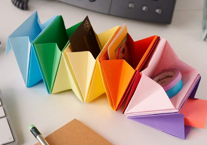 Un pot à crayons origami à faire soi-même
