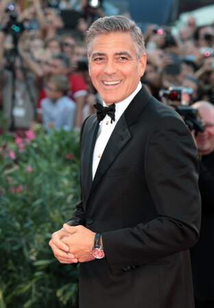 Né entre le 21 avril et le 21 mai, il est Taureau comme George Clooney