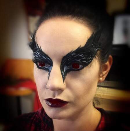 Maquillage d'Halloween black swan 