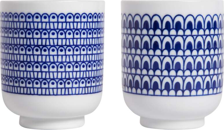 Tasses en porcelaine bleu et blanc