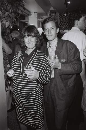 Christophe Dechavanne et sa femme (enceinte) lors de la première de "Jean de Florette" à Paris en 1986