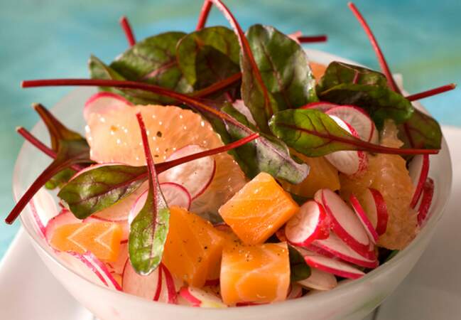 Salade rose au saumon