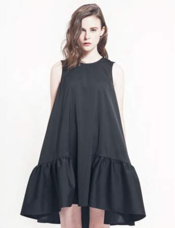 Robe noire : oversize 