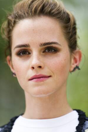 Le chignon rock d'Emma Watson