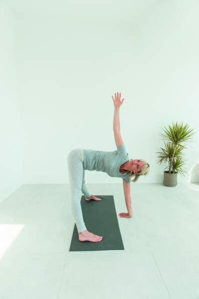 Yoga facile : la posture du triangle (fin)