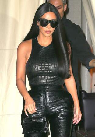 Kim Kardashian, blunt haircut version très longue