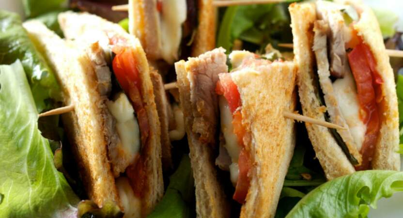 Club-sandwich veau, mozzarella, tomate