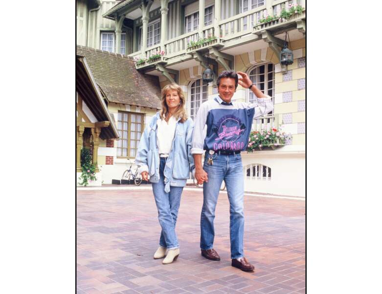 1985, il est photographié à Deauville avec Catherine Pironi avec laquelle il a eu une aventure