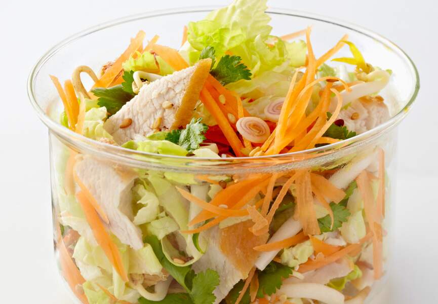 Salade thaï de poulet au chou chinois