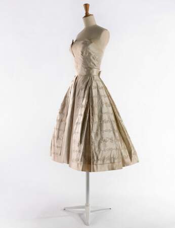 Exposition Dalida : la robe bustier