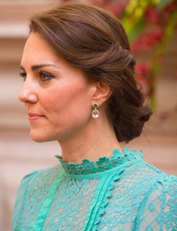 Coiffure de Kate Middleton : son chignon romantique 