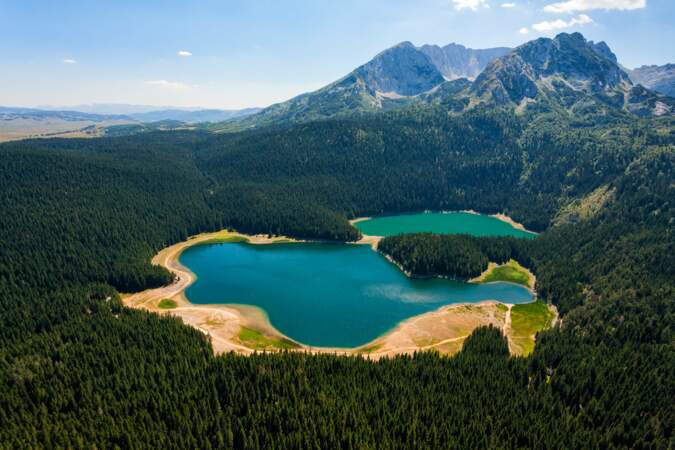 Le lac noir dans le massif du Durmidor