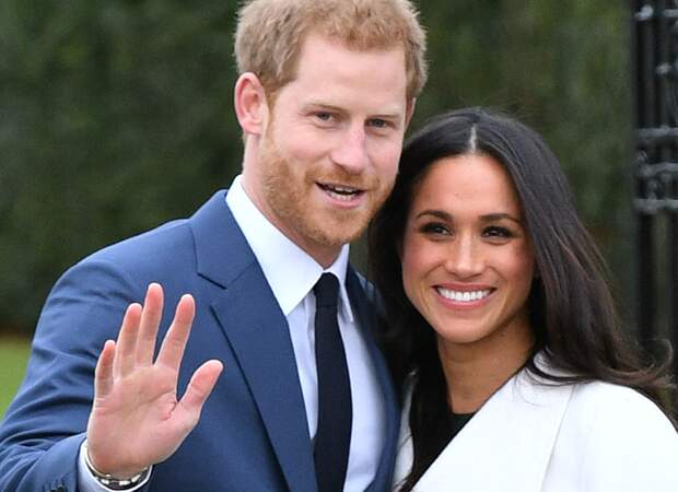 Le prince Harry et Meghan Markle annoncent leurs fiançailles au palais de Kensington