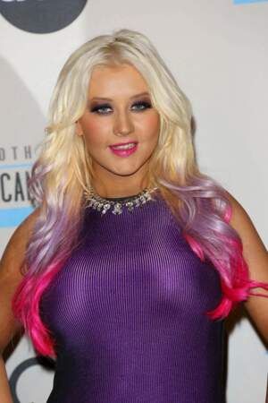 ...ou Christina Aguilera, la tendance est aux teintes tricolores avec pour valeur sûre, le violet...